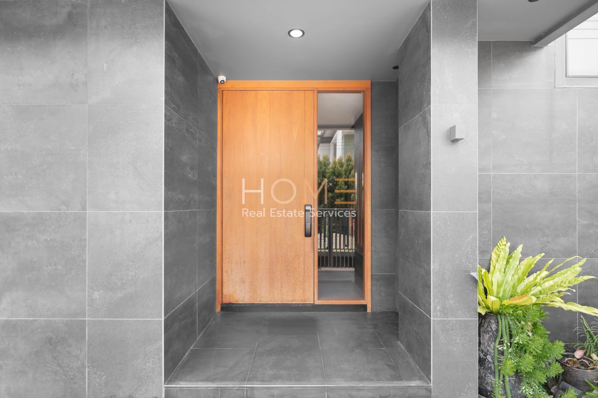 ขายบ้านนวมินทร์ รามอินทรา : บ้านเดี่ยว ย่านแฟชั่นไอซ์แลนด์ 📍 เสนา พาร์ค แกรนด์ รามอินทรา / 4 ห้องนอน (ขาย), Sena Park Grand Ramintra / 4 Bedrooms (FOR SALE) TAN771