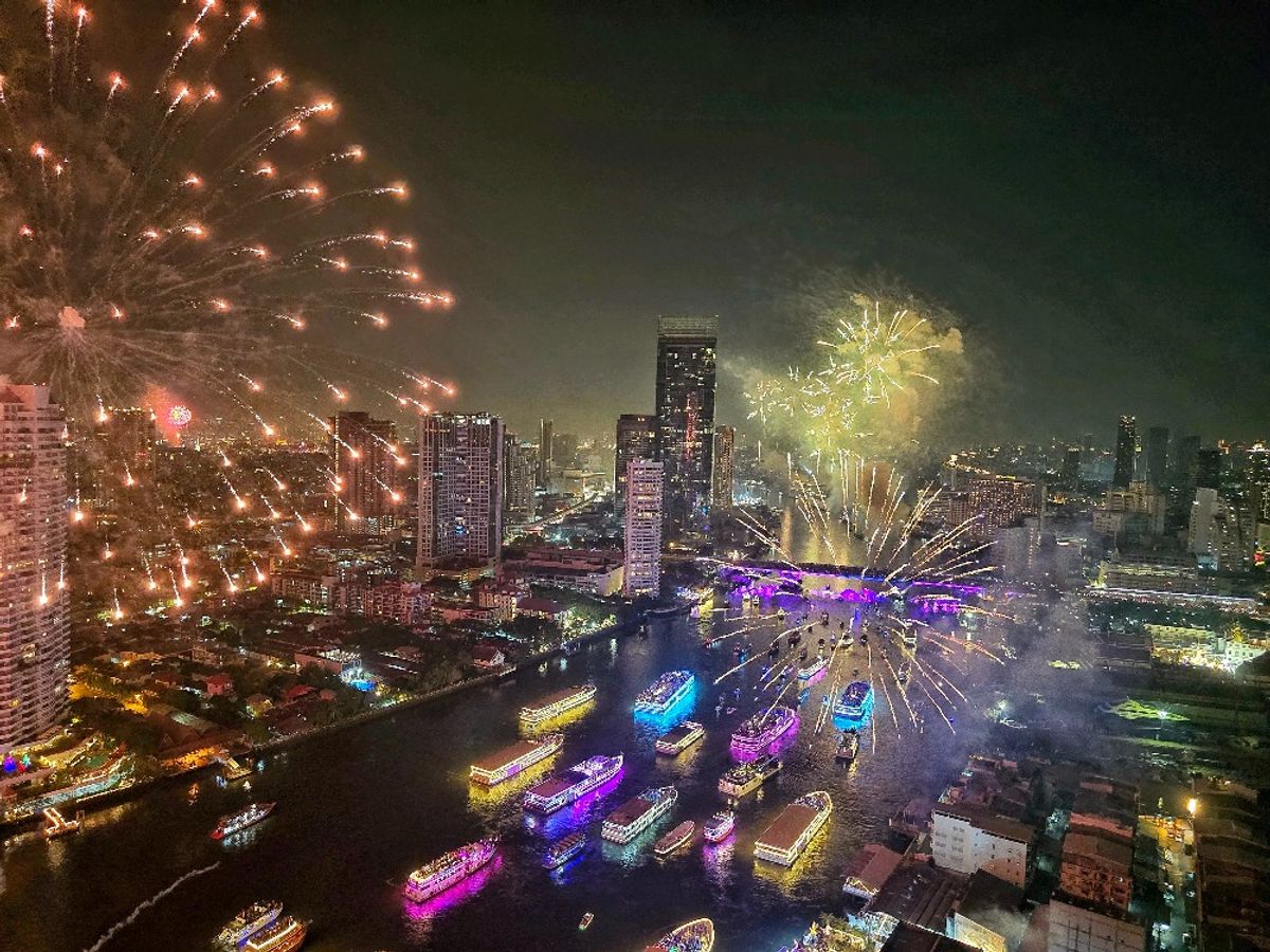 ให้เช่าคอนโดสาทร นราธิวาส : Four Seasons Private Residences Bangkok