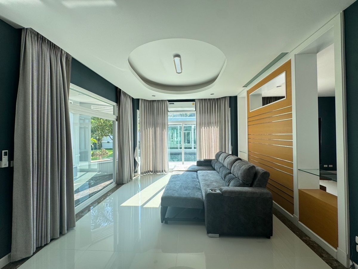 บ้านมีนบุรี-ร่มเกล้า : 📢👇ขายพร้อมผู้เช่า สัญญาถึง มิถุนายน 2569
 บ้านเดี่ยวสุดหรู พร้อมสระว่ายน้ำส่วนตัว ใกล้ ม.สแตมฟอร์ด และโรงเรียนนานาชาติหลายแห่ง 