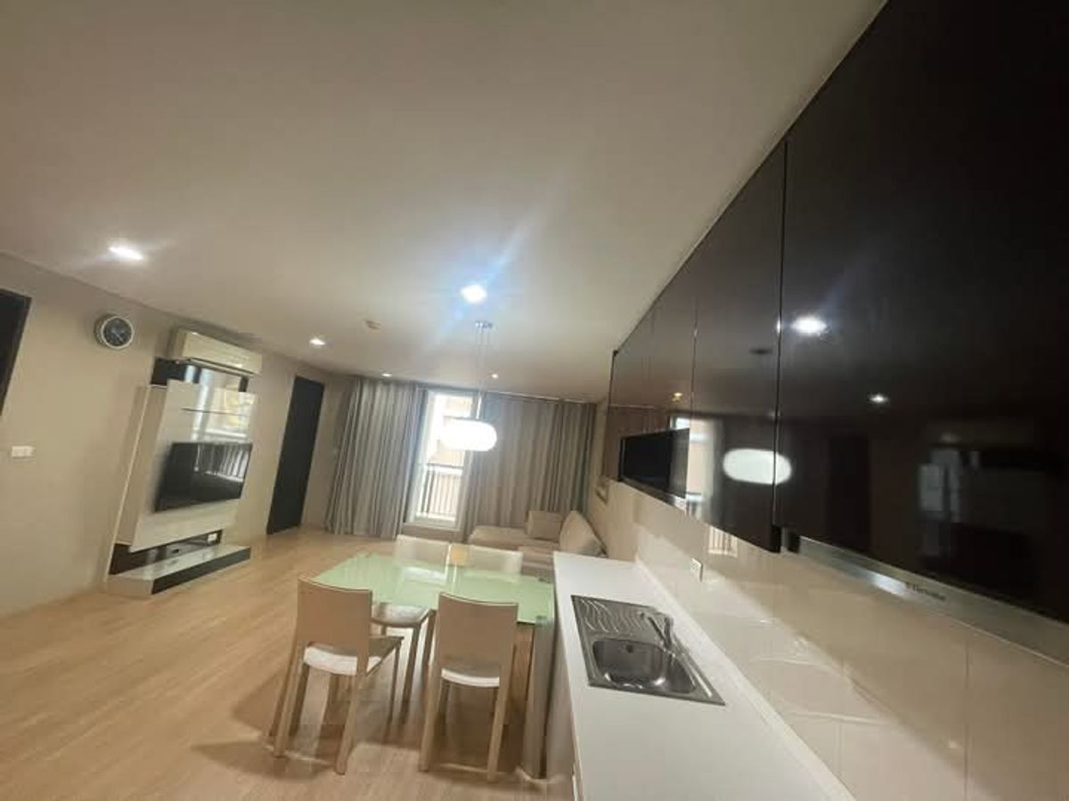 ให้เช่าคอนโดราชเทวี พญาไท : ให้เช่าคอนโด The address pathumwan ตึก A   ( Low Rise condo ) 8 ชั้น ห้องมุม 2 นอน