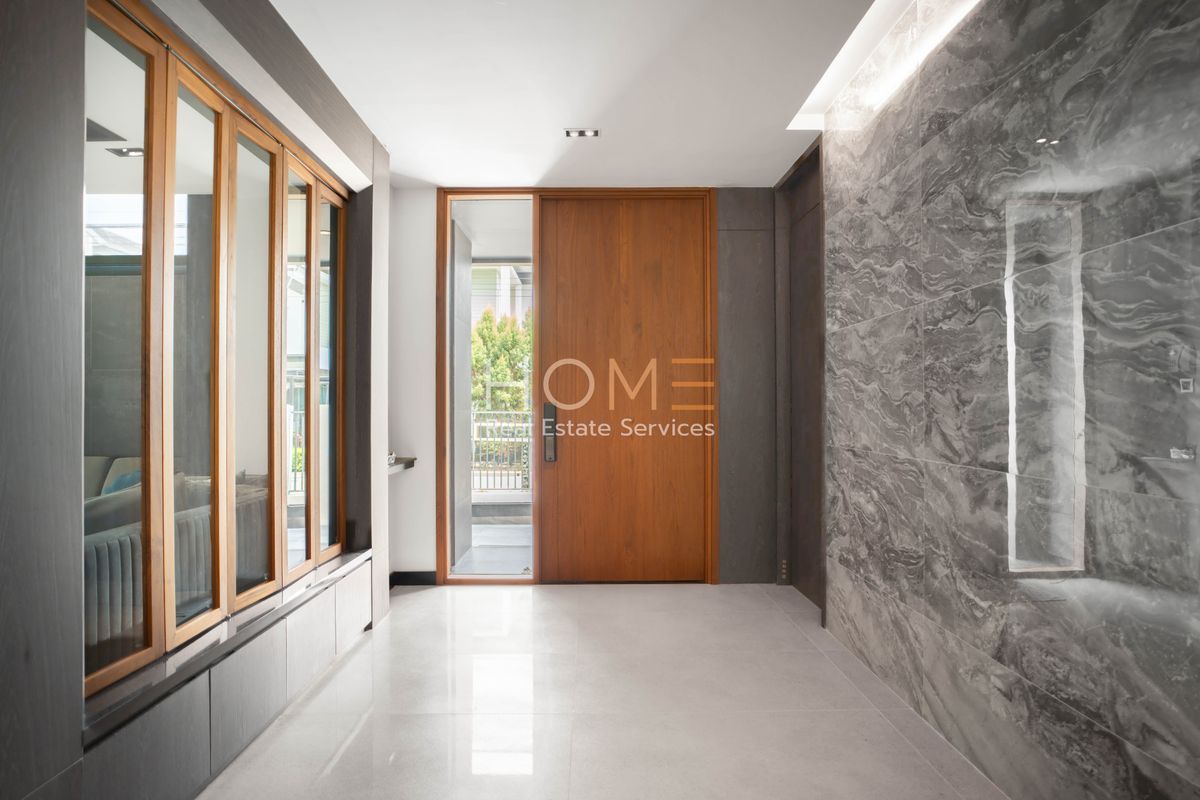 ขายบ้านนวมินทร์ รามอินทรา : บ้านเดี่ยว ย่านแฟชั่นไอซ์แลนด์ 📍 เสนา พาร์ค แกรนด์ รามอินทรา / 4 ห้องนอน (ขาย), Sena Park Grand Ramintra / 4 Bedrooms (FOR SALE) TAN771