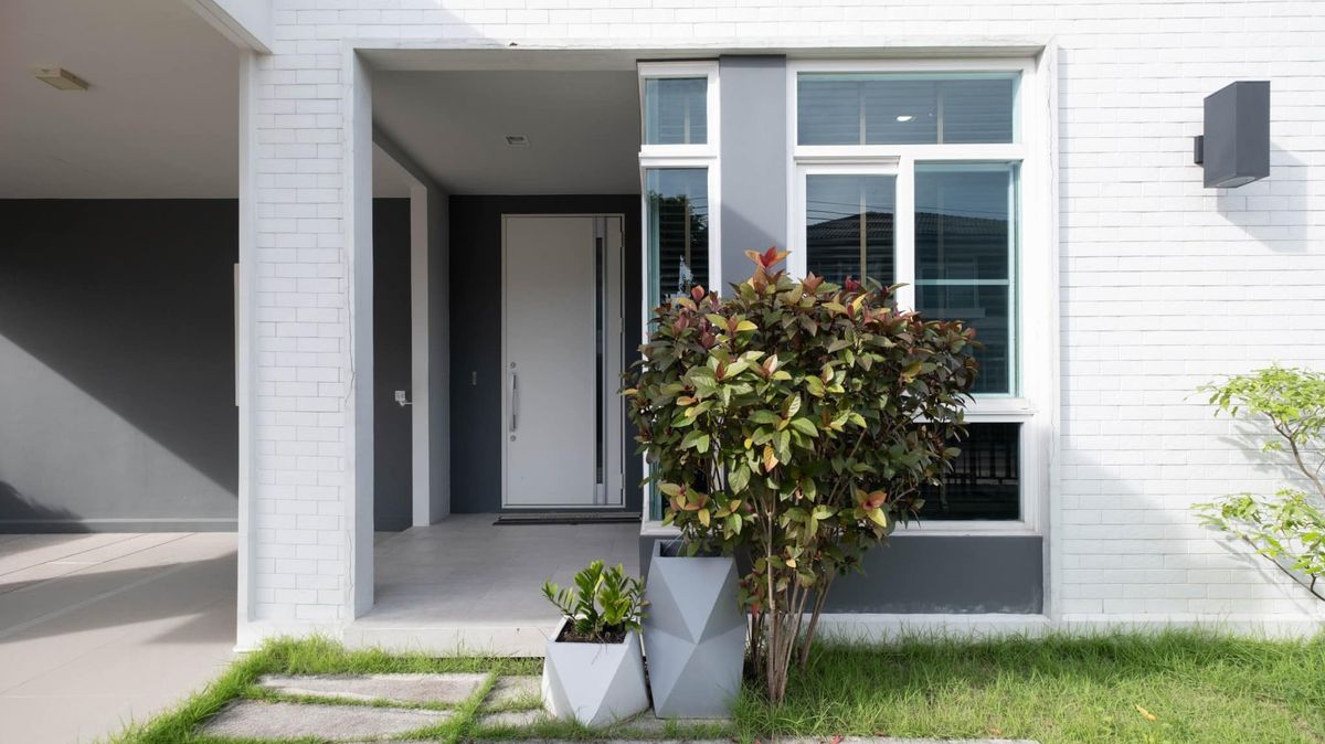 For SaleHouseBangna, Bearing, Lasalle : Detached house near Mega Bangna, Manthana 2, Bang Na Km. 7, 4 bedrooms, 4 bathrooms