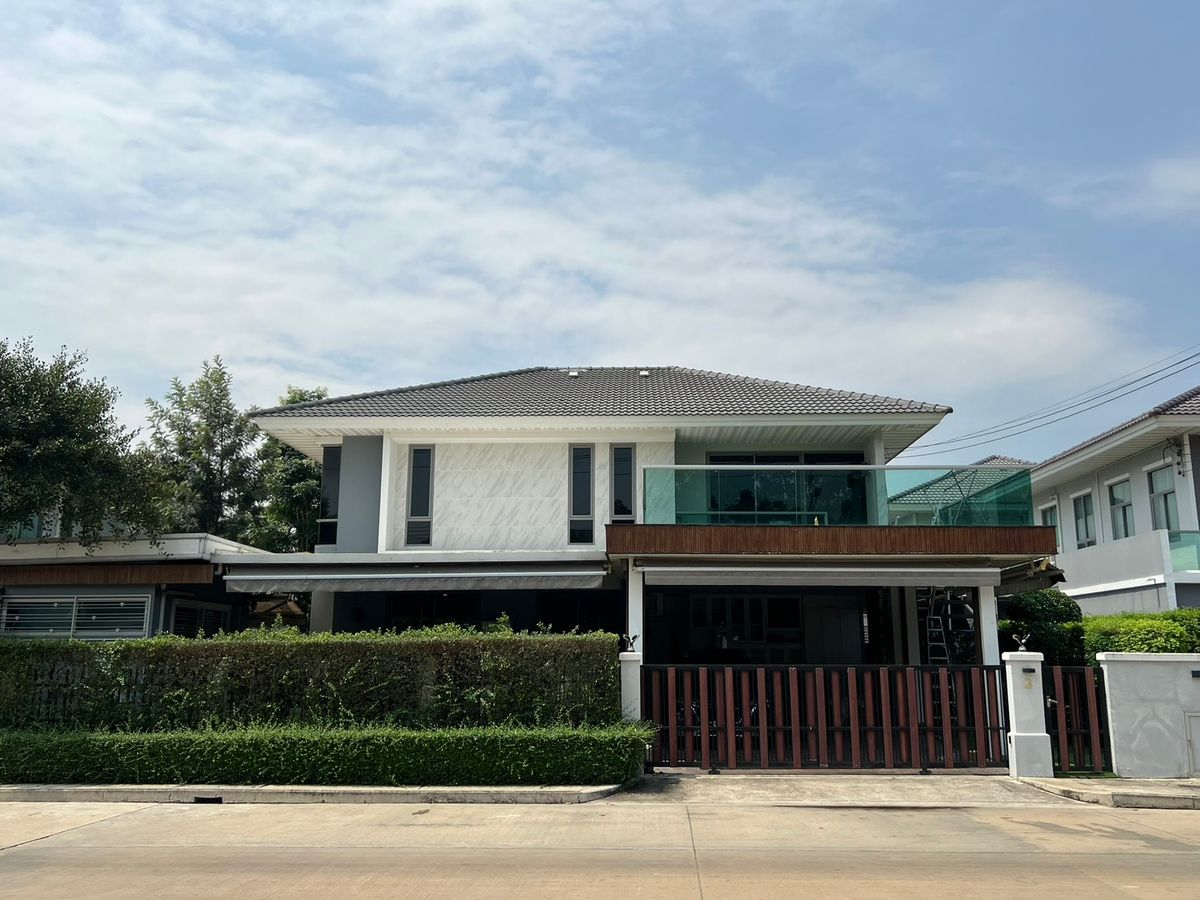 ขายบ้านพัฒนาการ ศรีนครินทร์ : บ้านใหม่อายุน้อย ตกแต่งสวยทั้งหลัง! ขายบ้านเดี่ยว เพอร์เฟค เพลส พระราม9-กรุงเทพกรีฑา (Perfect Place Rama9-Krungthep kreetha) 