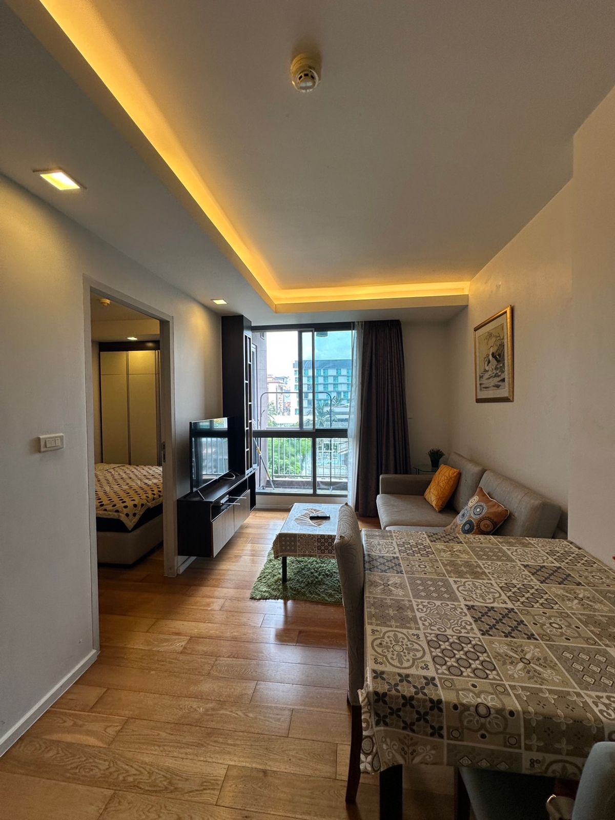 For RentCondoWitthayu, Chidlom, Langsuan, Ploenchit : 🔥Focus Ploenchit condo low rise for rent🔥