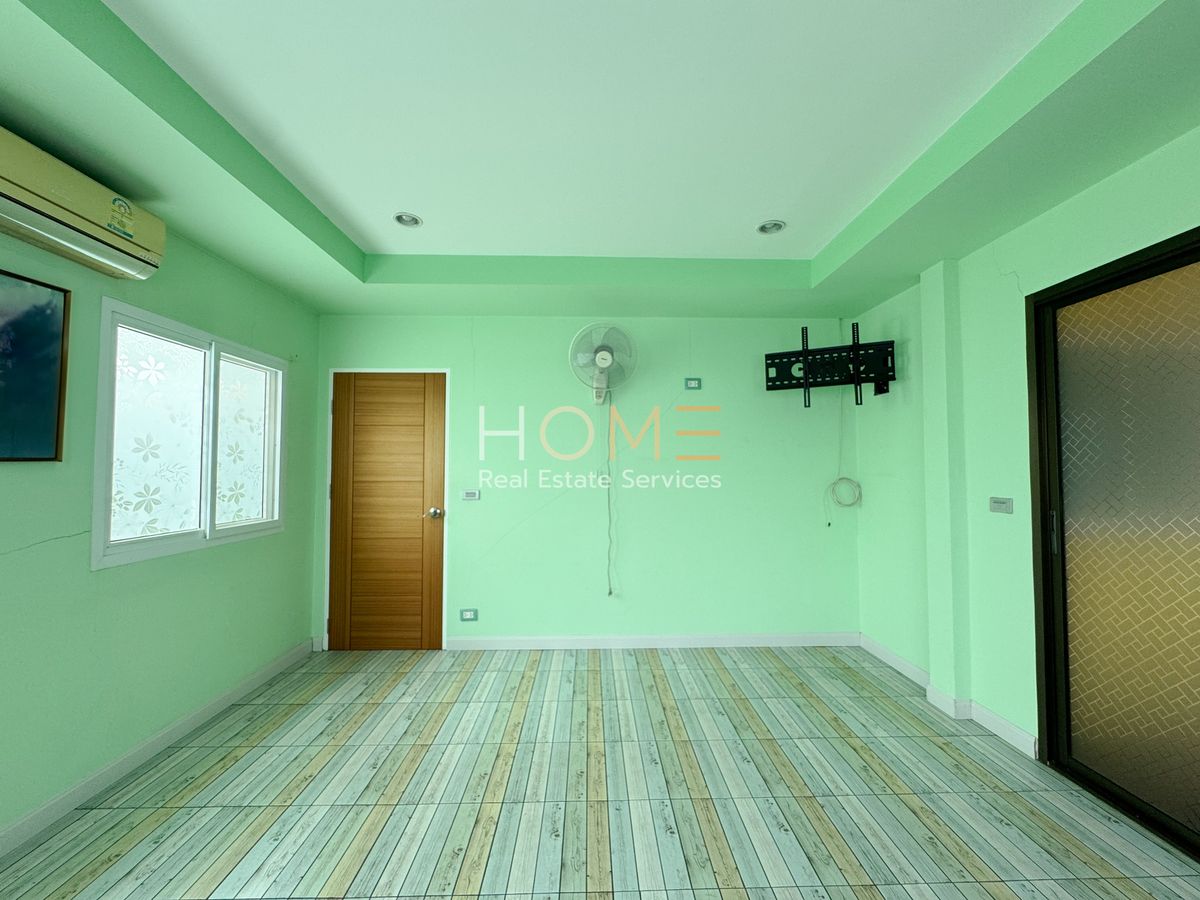 ขายทาวน์โฮมลาดกระบัง สุวรรณภูมิ : บ้านเดี่ยว ซอยอ่อนนุช 53 / 4 ห้องนอน (ขาย), Detached House Soi On Nut 53 / 4 Bedrooms (SALE) FON026