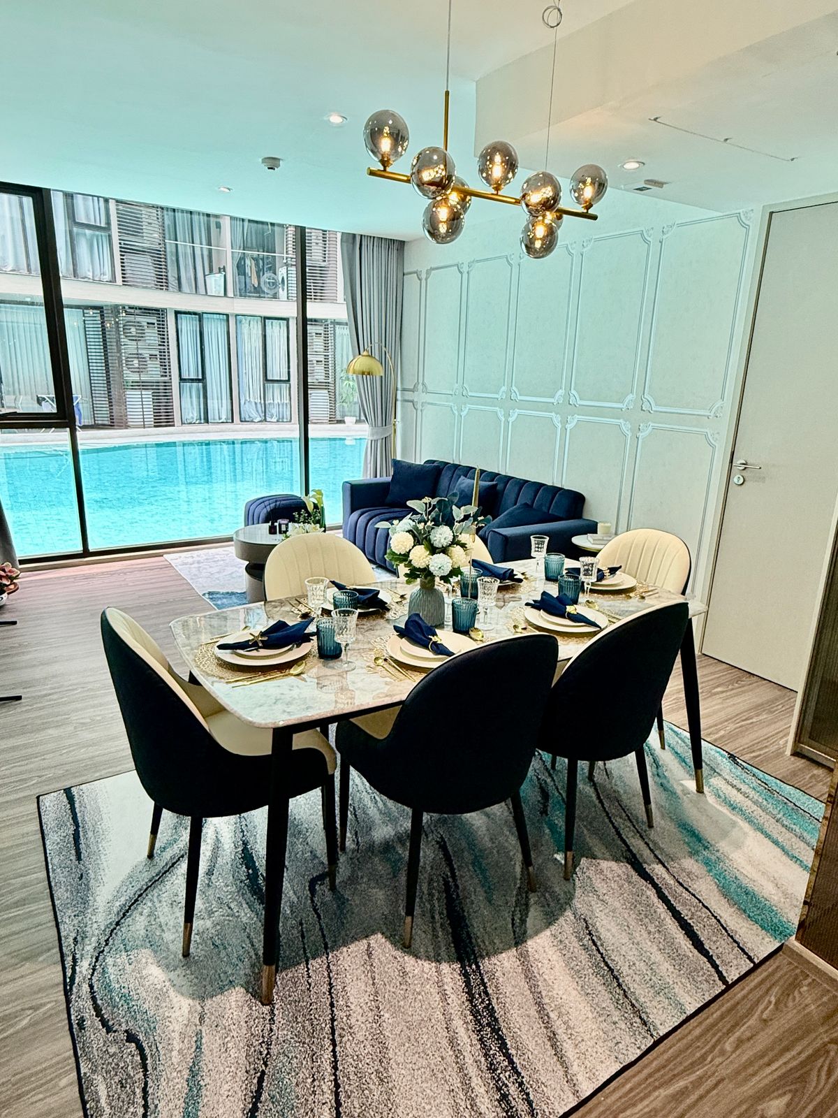 ให้เช่าคอนโดสุขุมวิท อโศก ทองหล่อ : Low Rise condo --- Fynn Asoke for RENT 3 Bed 2 Bath 