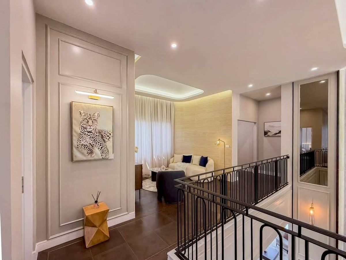 บ้านพัฒนาการ ศรีนครินทร์ : บ้านเดี่ยว นาราสิริ กรุงเทพกรีฑา🏡