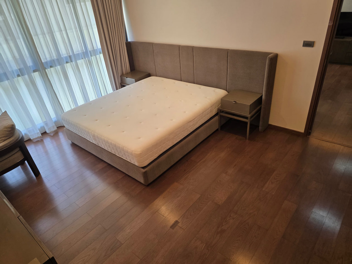 ให้เช่าคอนโดสาทร นราธิวาส : The Hudson Sathorn 7【𝐑𝐄𝐍𝐓】🔥โทนเข้มสุดเท่ เฟอร์หรูมีสไตล์ ฟังก์ชันครบ จัดเต็มทุกพื้นที่ใช้สอย🔥 ติดต่อไลน์ไอดี: @hacondo