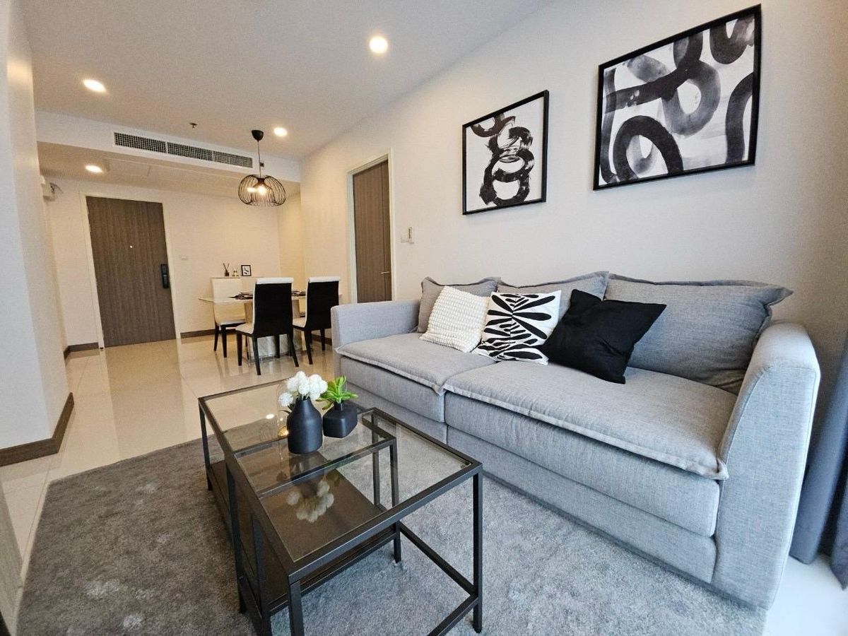For RentCondoWongwianyai, Charoennakor : Supalai Premier Charoen Nakhon【𝐑𝐄𝐍𝐓】🔥Luxurious decoration in every corner Built-in furniture is perfect, warm but with a premium feel🔥 Contact Line ID: @hacondo