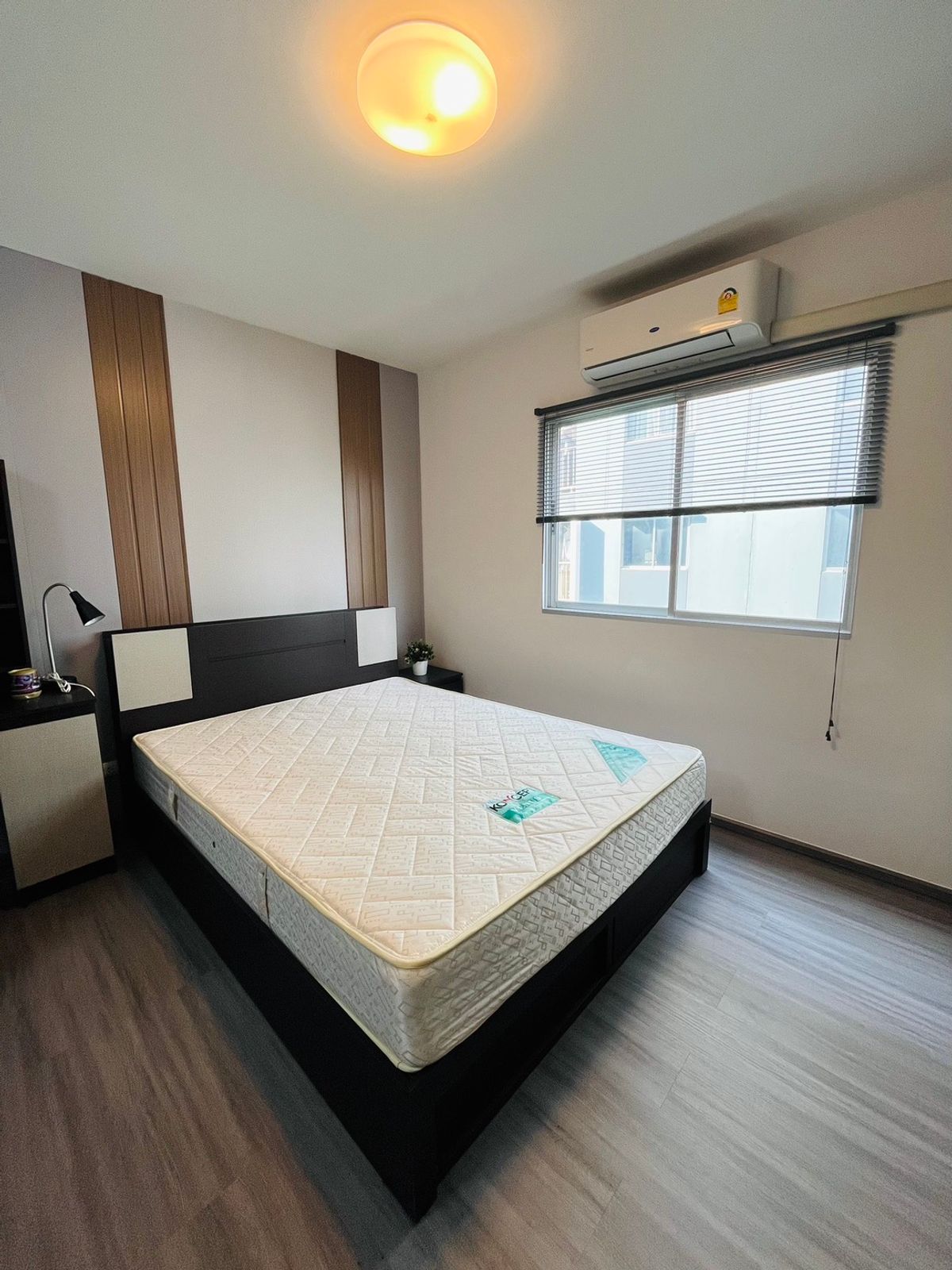 For SaleCondoPathum Thani,Rangsit, Thammasat : Urgent sale, very cheap price, The Point Rangsit-Khlong 6, new renovated, full of fir, ready to move in, suitable for investment yield8-9%