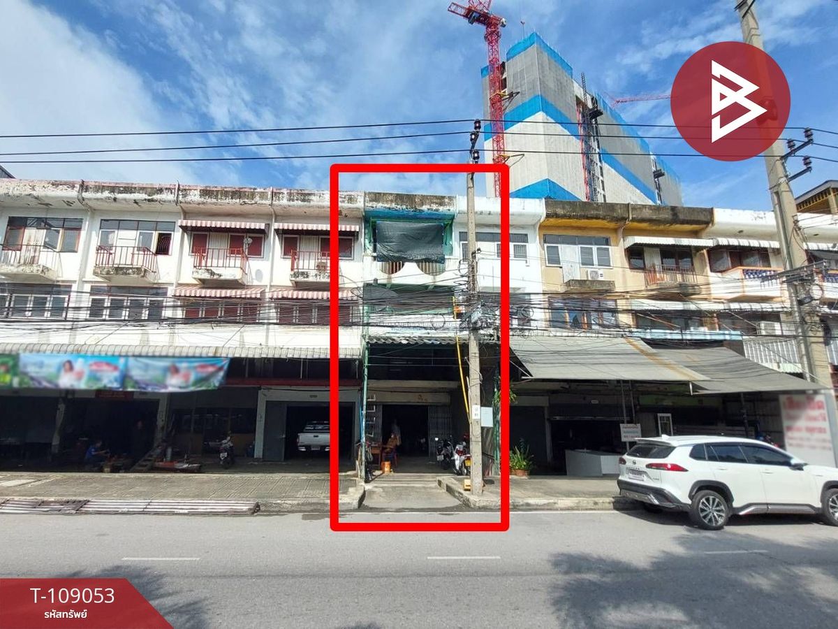 For SaleShop HouseSamut Prakan,Samrong : Commercial building for sale 3.5 floors, area 26 sq.wah, Pak Nam Samut Prakan