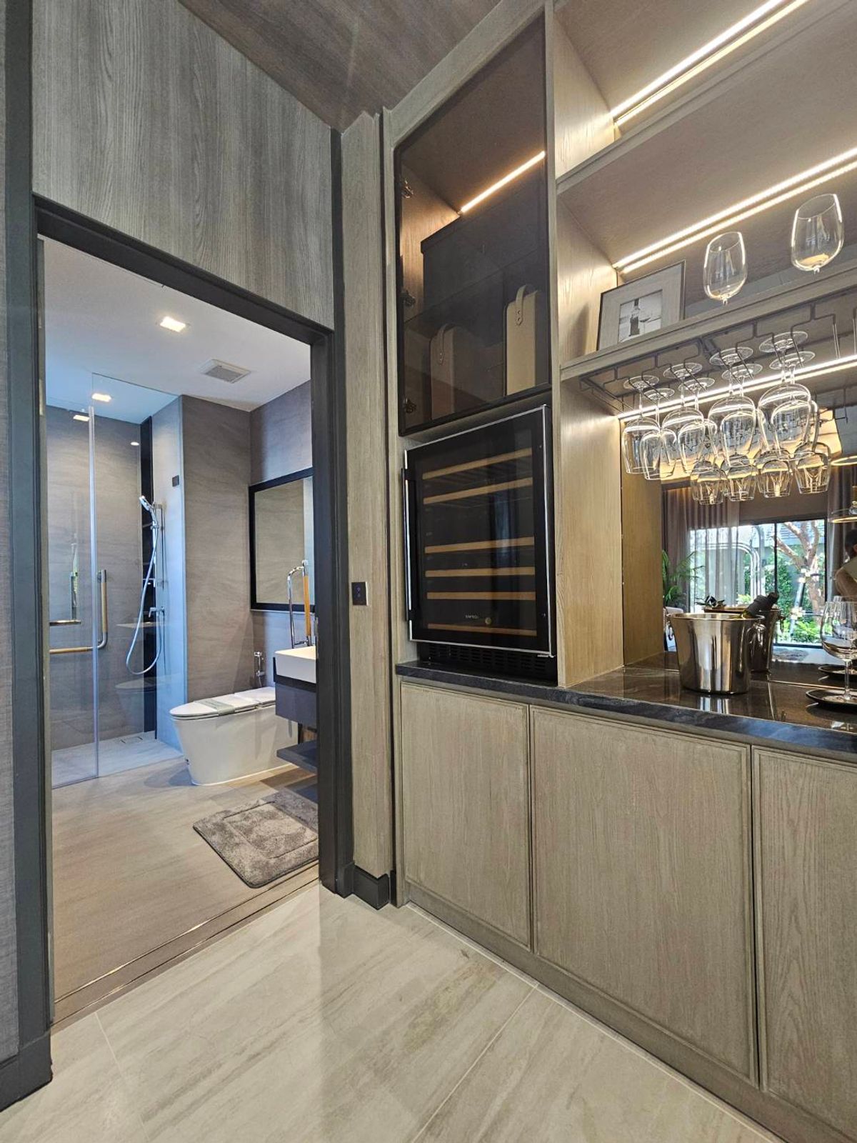 ขายบ้านราษฎร์บูรณะ สุขสวัสดิ์ : บ้านเดี่ยว 2 ชั้น 5 นอน 6 น้ำ “Grand Bangkok Boulevard สุขสวัสดิ์-พระราม 3” ใกล้ MRT, ทางด่วน และ รร นานาชาติ