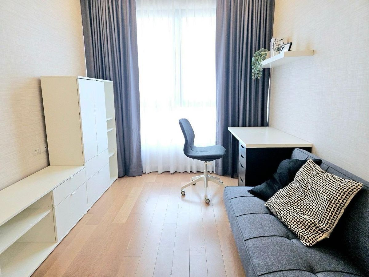 For RentCondoWongwianyai, Charoennakor : Supalai Premier Charoen Nakhon【𝐑𝐄𝐍𝐓】🔥Luxurious decoration in every corner Built-in furniture is perfect, warm but with a premium feel🔥 Contact Line ID: @hacondo