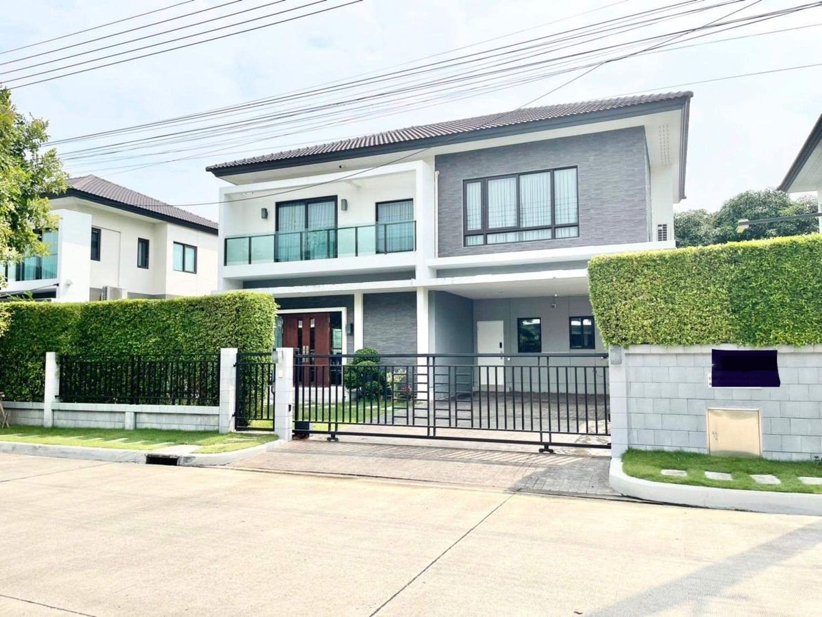 ขายบ้านพัฒนาการ ศรีนครินทร์ : 📢 บ้านเดี่ยว ตกแต่งสไตล์โมเดิร์น บรรยากาศร่มรื่น เงียบสงบ ถูกหลักฮวงจุ้ย หันทางทิศตะวันออก รับลมได้จากทุกทิศทาง เดินทางสะดวก หลายเส้นทาง