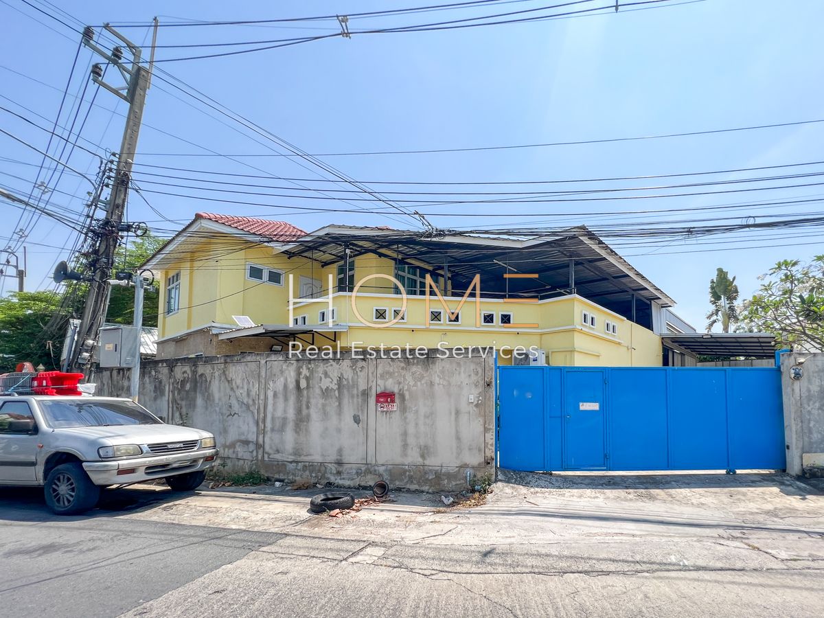 For SaleWarehouseNawamin, Ramindra : Sanitation Warehouse 5, Soi 57 /181 sq.w. 350 sq.m. (Sell), Warehouse Sukhapiban 5 Soi 57 /181 SQ. W. 350 SQ. M. (For Sale) Few173
