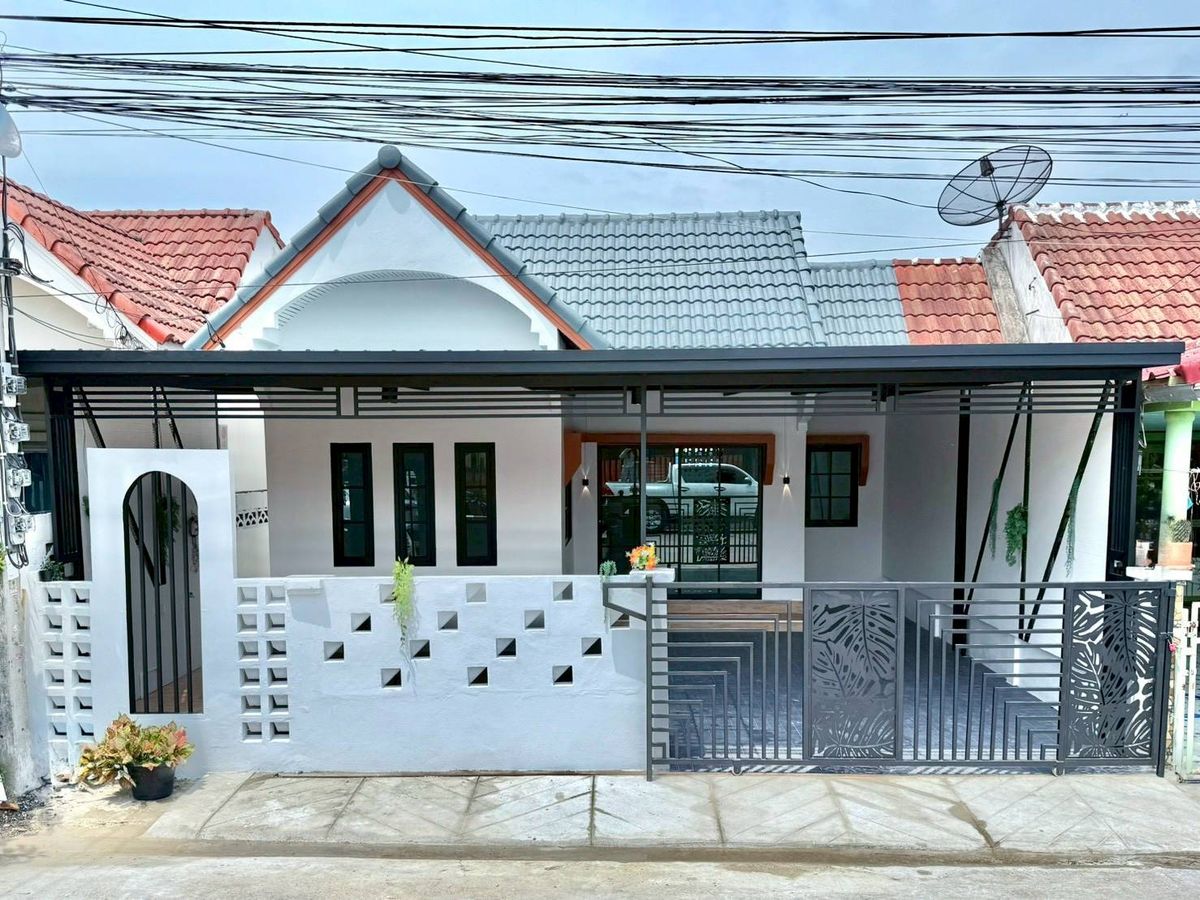 ขายทาวน์โฮมมีนบุรี-ร่มเกล้า : ขายบ้าน ชั้นเดียว หมู่บ้านนันทวัน8 เลียบวารี โคกแฝด หนองจอก เชื่อมสัมพันธ์ คู้ขวา สนามกีฬาบางกอกอารีน่า มหาวิทยาลัยเทคโนโลยีมหานคร การไฟฟ้านครหลวงเขตมีนบุรี สุวินทวงศ์ ร่มเกล้า ลาดกระบัง สุวรรณภูมิ รามคำแหง