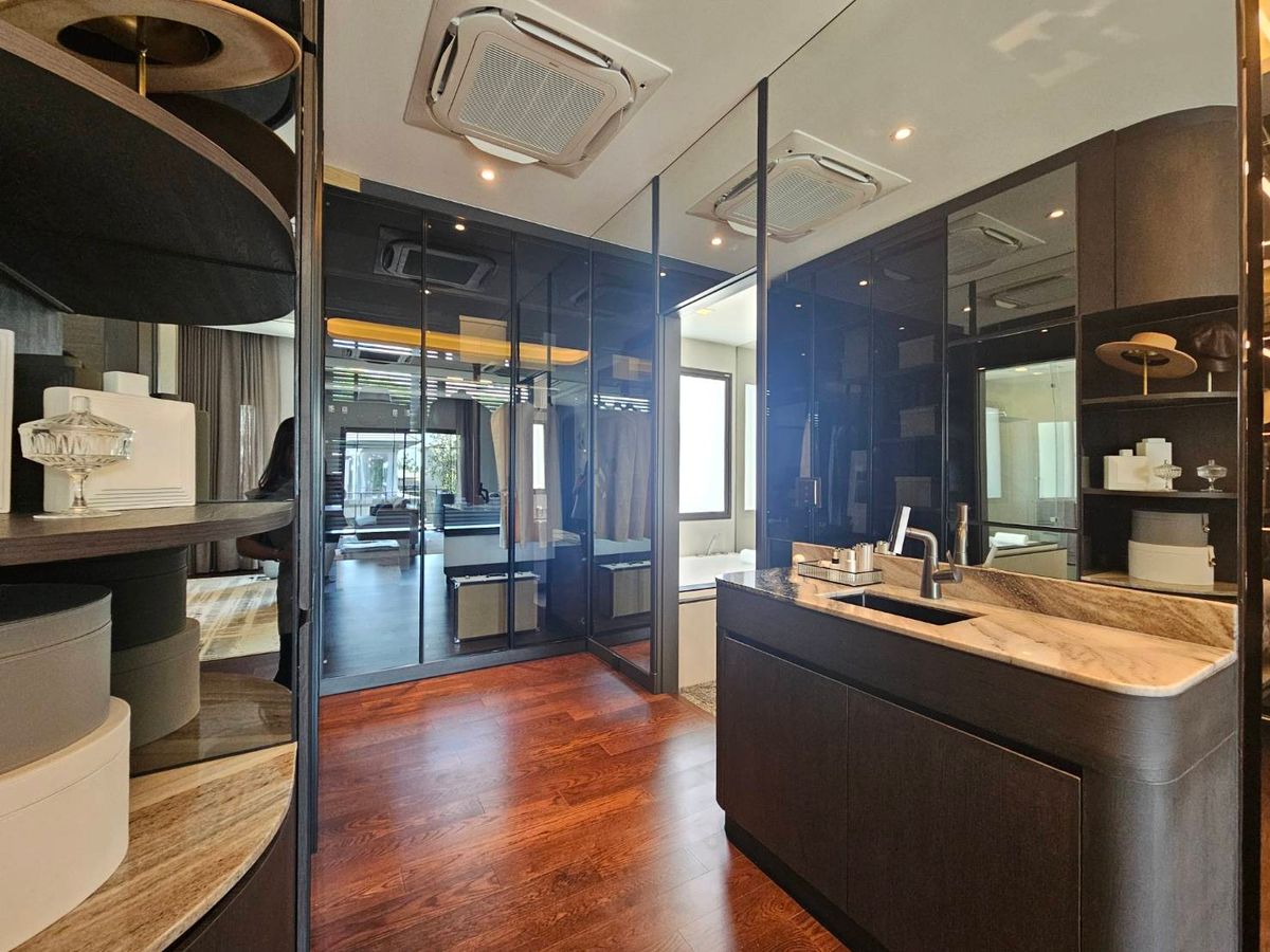 ขายบ้านราษฎร์บูรณะ สุขสวัสดิ์ : บ้านเดี่ยว 2 ชั้น 5 นอน 6 น้ำ “Grand Bangkok Boulevard สุขสวัสดิ์-พระราม 3” ใกล้ MRT, ทางด่วน และ รร นานาชาติ