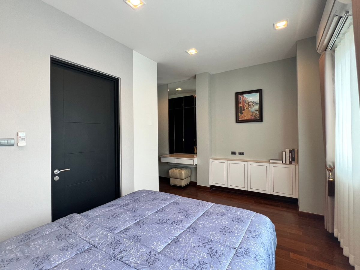 ขายบ้านลาดกระบัง สุวรรณภูมิ : ✨ขายด่วน บ้านเดี่ยว เพอร์เฟค มาสเตอร์พีซ พระราม 9 เฟอร์นิเจอร์ตกแต่งทุกห้องครบ ติดแอร์ครบทุกห้อง เงียบสงบ เหมาะสำหรับผู้ต้องการความเป็นส่วนตัว ทำเลดี  ใกล้รถไฟฟ้าสายสีส้ม