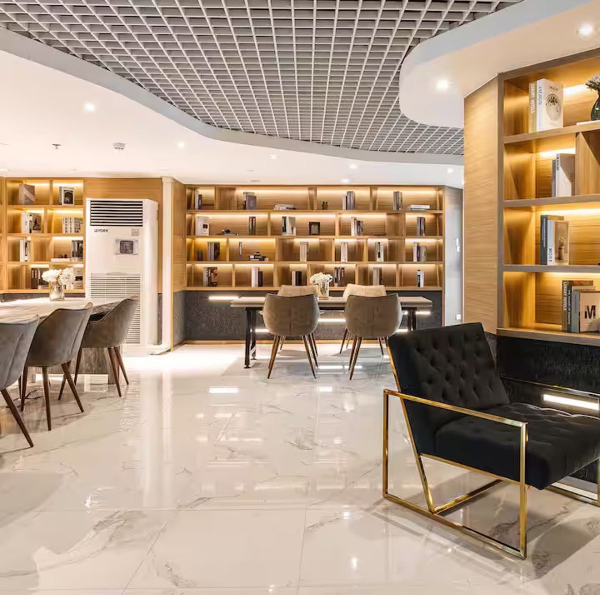 ให้เช่าคอนโดรัชดา ห้วยขวาง : ✨ ให้เช่า อาร์ติซาน รัชดา บิ๊วอินทั้งห้อง เฟอร์ครบ ห้องกว้าง (ตู้เสื้อผ้าใหญ่มาก)✨ ห้องว่าง 25 เม.ย. 2569