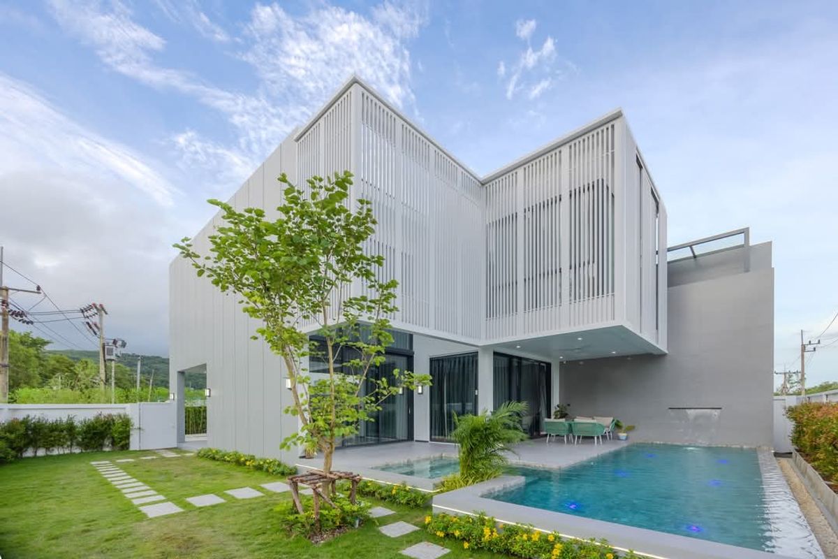 For SalePhuket : 🏝️ Pool Villa for Sale 🌅