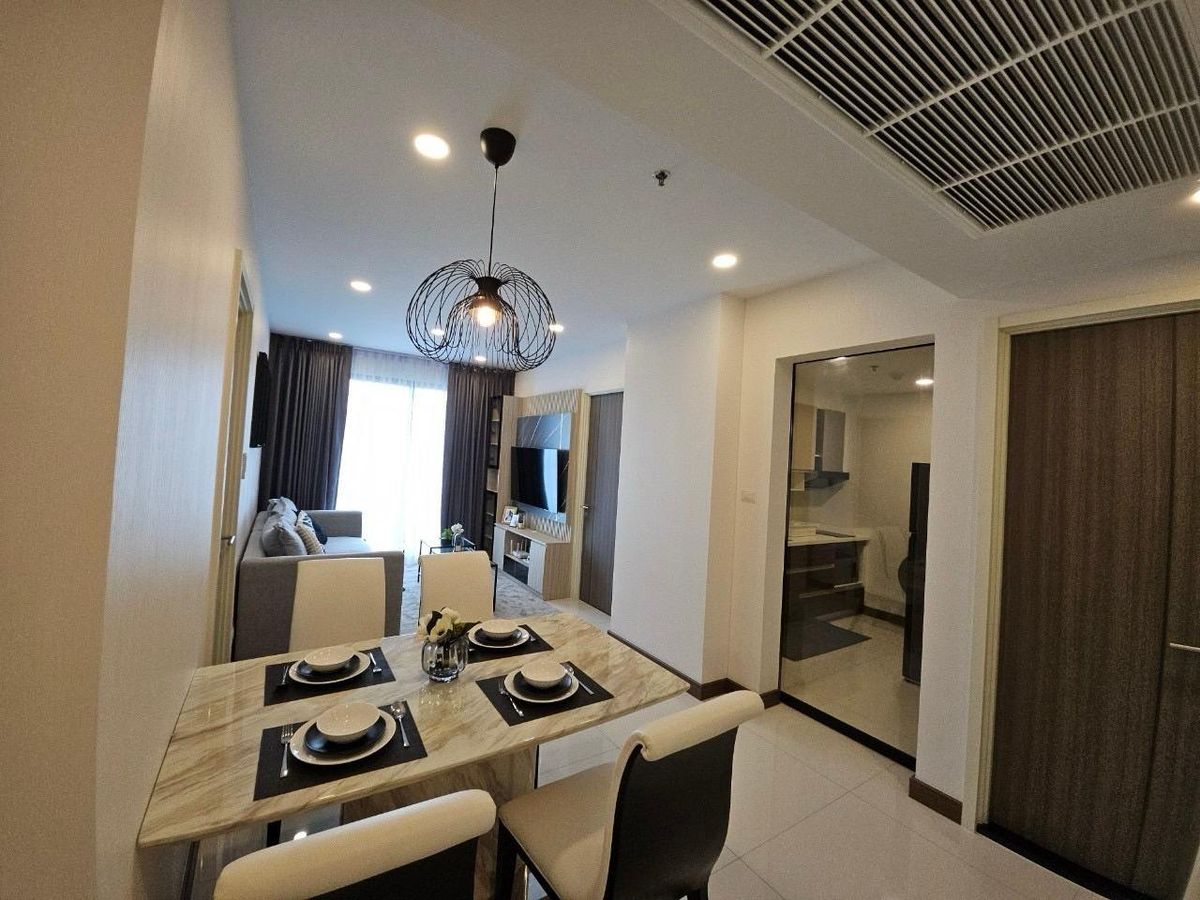 For RentCondoWongwianyai, Charoennakor : Supalai Premier Charoen Nakhon【𝐑𝐄𝐍𝐓】🔥Luxurious decoration in every corner Built-in furniture is perfect, warm but with a premium feel🔥 Contact Line ID: @hacondo