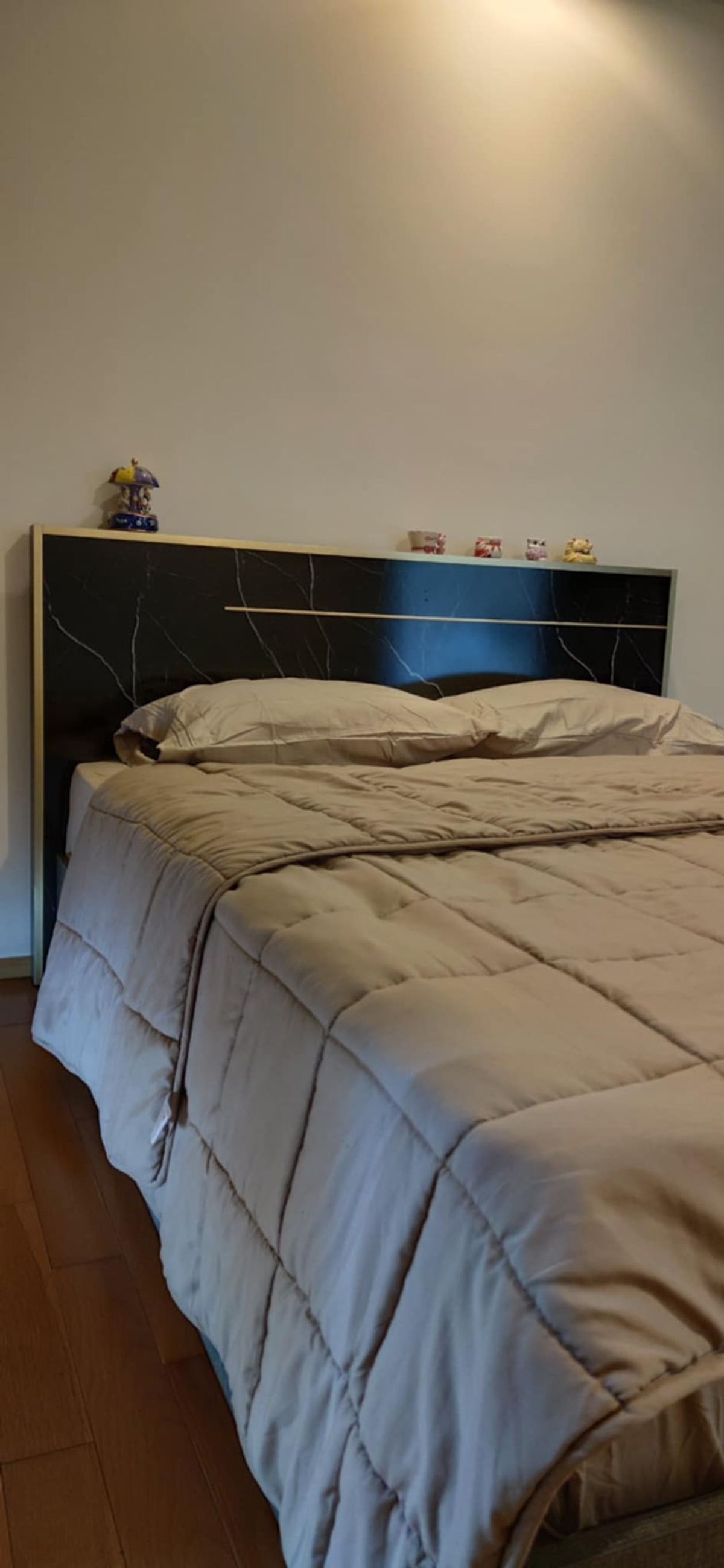For RentCondoLadprao, Central Ladprao : Rent ABSTRACTS Phahonyothin Park! 🏡✨ Room 45 sq.m. is not affected by the earthquake 🌍💪 Short floor, very good price! Hurry to book before missing! 🔥