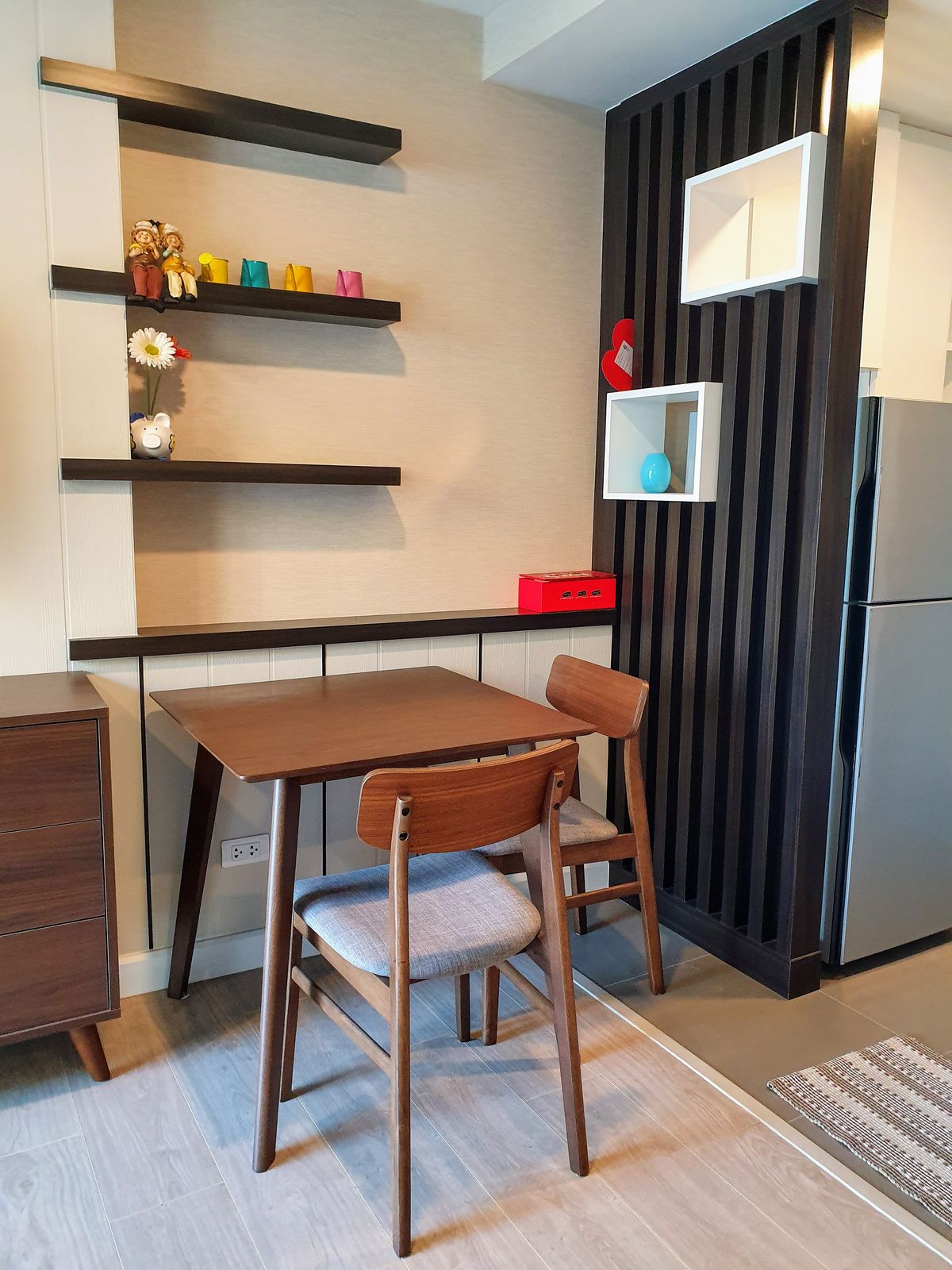 ขายคอนโดนนทบุรี บางใหญ่ บางบัวทอง : 🔥ขายด่วน🔥คอนโด Metro Luxe Riverfront รัตนาธิเบศร์ (ห้องวิวแม่น้ำ) เฟอร์นิเจอร์ใหม่เอี่ยม พร้อมเข้าอยู่ทันที