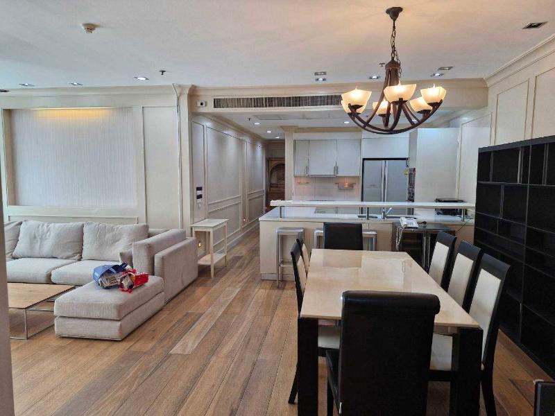 For SaleCondoSilom, Saladaeng, Bangrak : Condo For Sale The Royal Saladaeng 3 Bedroom 4 Bathroom 221 sqm