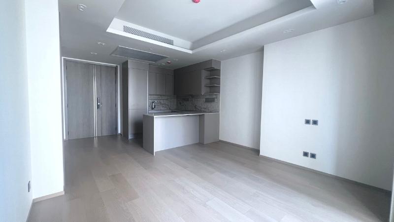 ขายคอนโดวิทยุ ชิดลม หลังสวน : ขาย ต้นสน วัน เรสซิเดนซ์-Tonson One Residence  1 ห้องนอน 57 ตรม.