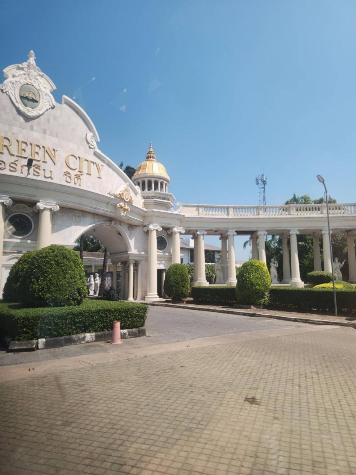 ให้เช่าบ้านบางแค เพชรเกษม : ให้เช่าบ้านเดี่ยว 2ชั้น 100ตรฺว ใกล้เดอะมอลล์บางแค