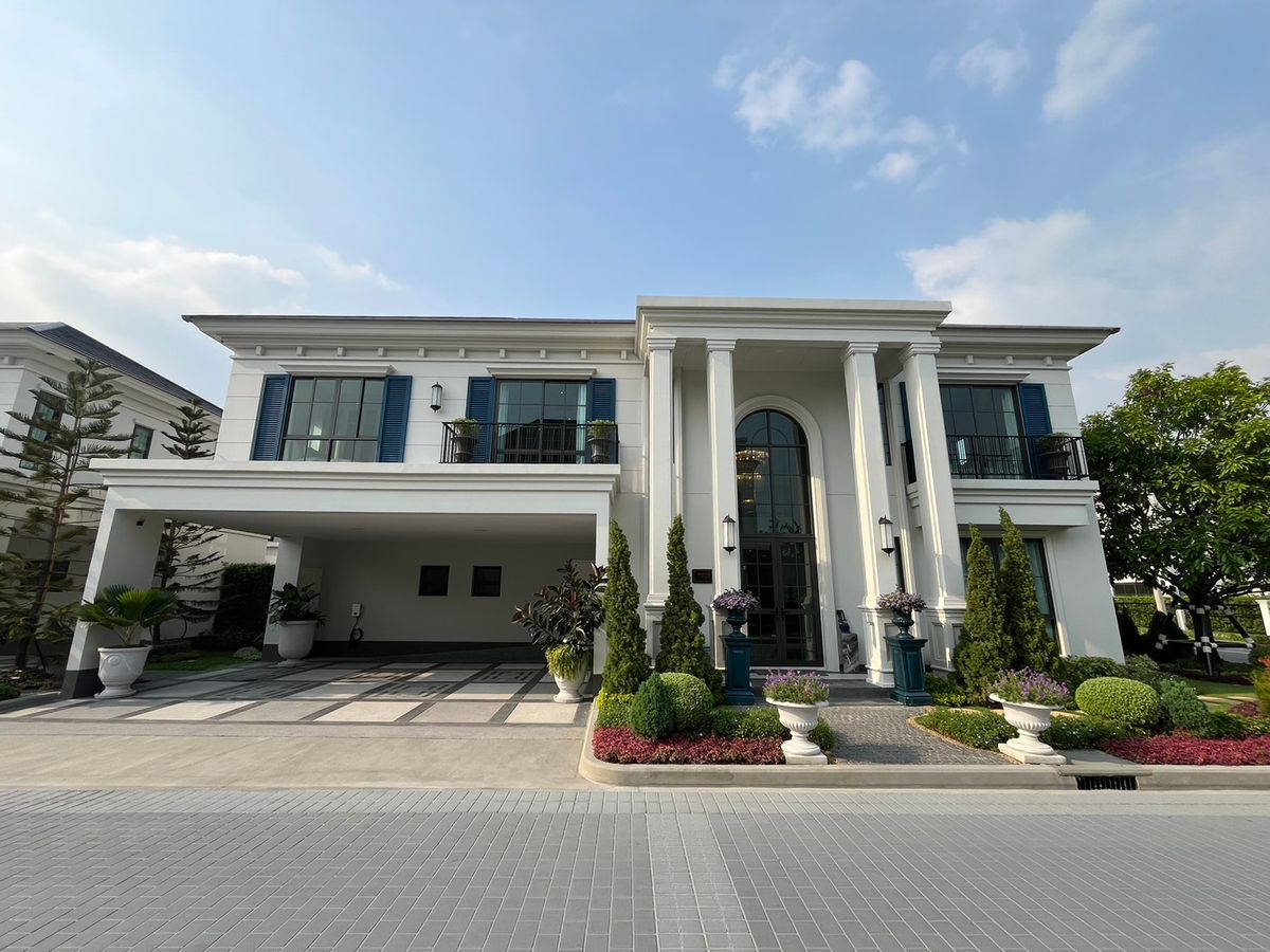 ขายบ้านบางนา แบริ่ง ลาซาล : 🏡 บ้านเดี่ยวหรู TYPE MASEFIELD (เมสฟิลด์) โครงการ เศรษฐสิริ บางนา กม.10 📌 แปลง 898/1 | พื้นที่ดิน 89.60 ตร.วา | พื้นที่ใช้สอย 377 ตร.ม. 💰 ราคาพิเศษเพียง 35.9 ล้านบาท (ซื้อกับโครงการโดยตรง) 🚨 โอกาสสุดท้ายสำหรับเจ้าของเพียงไม่กี่หลังเท่านั้น 