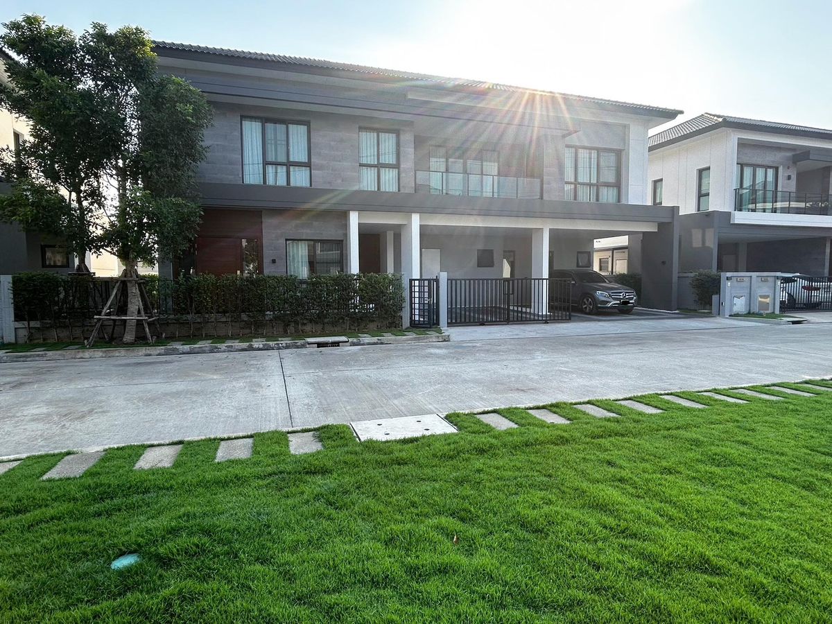 For RentHouseBangna, Bearing, Lasalle : [PB865] 🚩 Rent a single house The City Bangna (New Project) (The City Bangna (new project) #Detached house near BTS Thonglor  #Detached house near MRT, Queen Sirikit National Convention Center