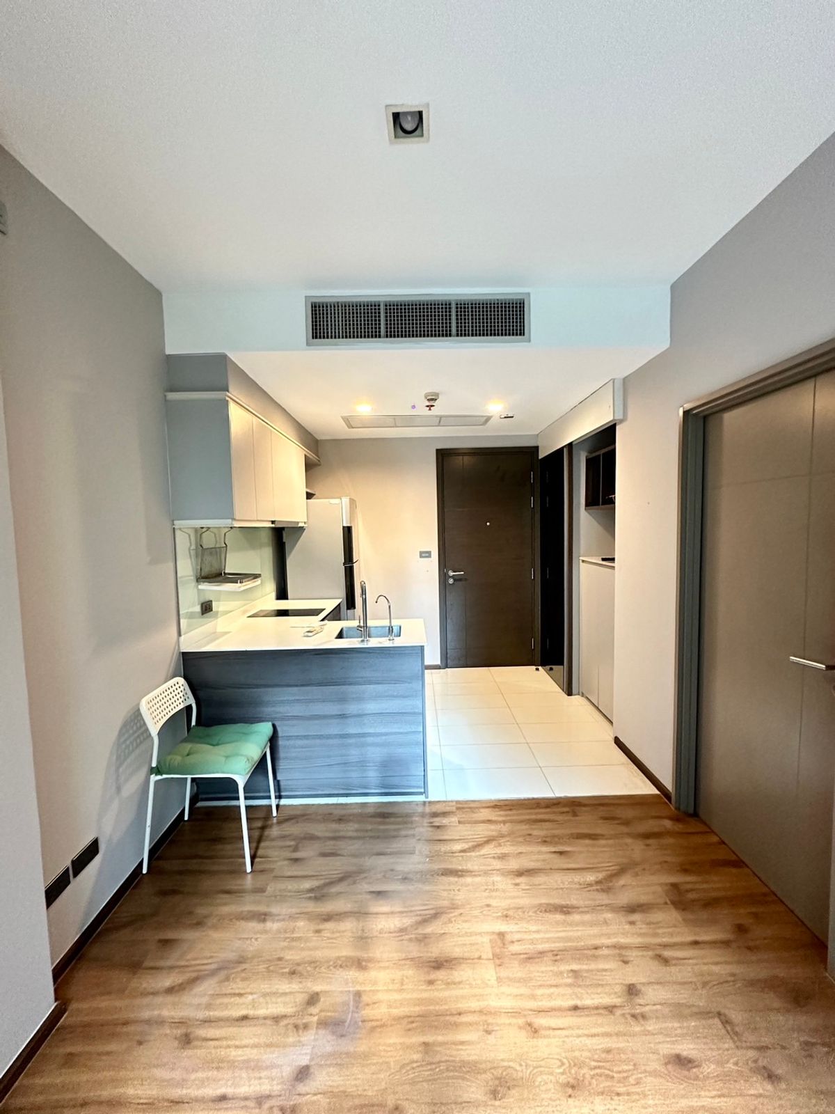 For RentCondoSukhumvit, Asoke, Thonglor : CEIL BY SANSIRI Condo, beautiful room, complete furniture Ready to rent