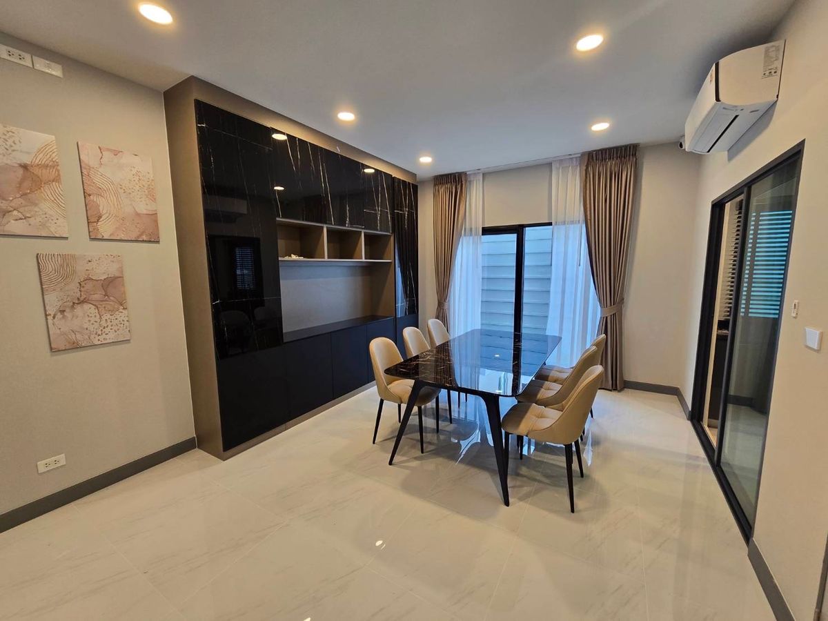 ให้เช่าบ้านบางนา แบริ่ง ลาซาล : 💥ForRent💥4Bed • The City Bangna 🏡 Near Mega Bangna 🔥Hot Price 🔥 Ready to move in ‼️  Fully Furnished ✨