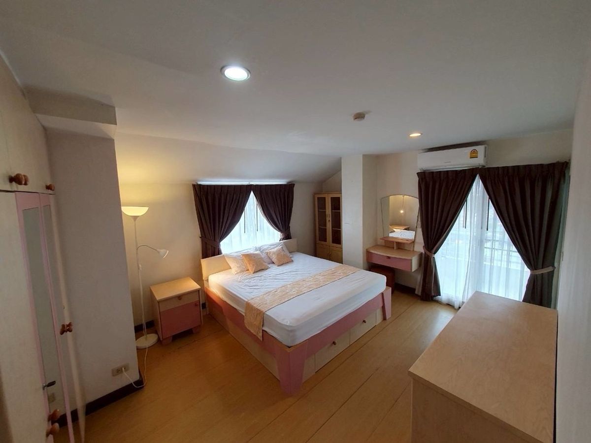 For RentCondoRatchadapisek, Huaikwang, Suttisan : Renting Prasert Suk Place Soi Ratchadaphisek 19/ Soi Vibhavadi, 16 corners