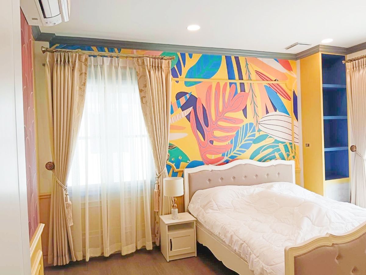 HousePattanakan, Srinakarin : Rent a new detached house, Nantawan, Rama 9, Krungthep Kreetha, new cut 106.5 sq.w., 4 bedrooms, 5 water, beautiful back corner, complete furniture Ready