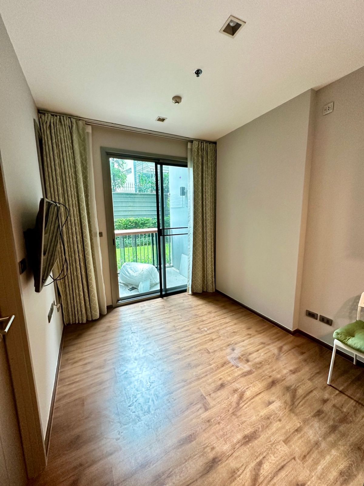 For RentCondoSukhumvit, Asoke, Thonglor : CEIL BY SANSIRI Condo, beautiful room, complete furniture Ready to rent