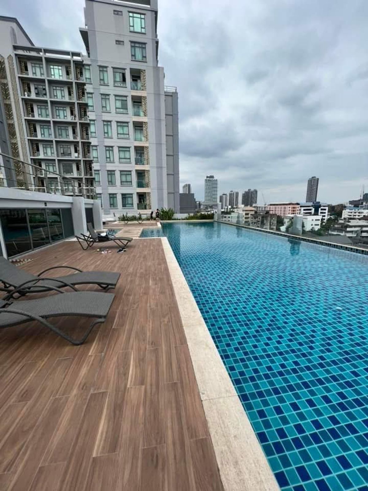 ขายคอนโดอ่อนนุช อุดมสุข : ขาย Mayfair Place Sukhumvit 50