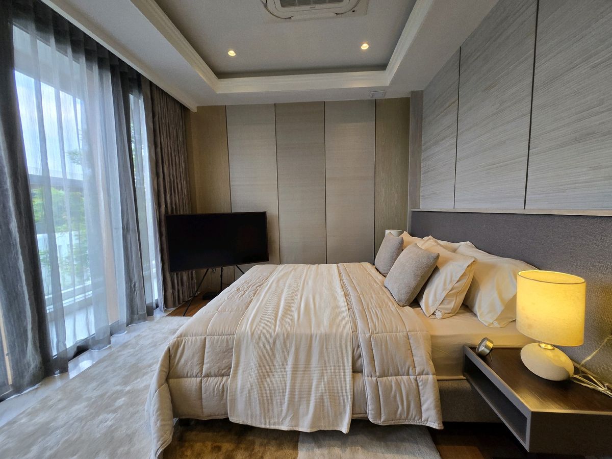 For SaleHousePattanakan, Srinakarin : 🚩 มือ 1 ซื้อตรงโครงการ 𝐏𝐀𝐑𝐊 𝐇𝐄𝐑𝐈𝐓𝐀𝐆𝐄 𝐏𝐀𝐓𝐓𝐀𝐍𝐀𝐊𝐀𝐑𝐍 มีสระ 64.5 ล้านบาท