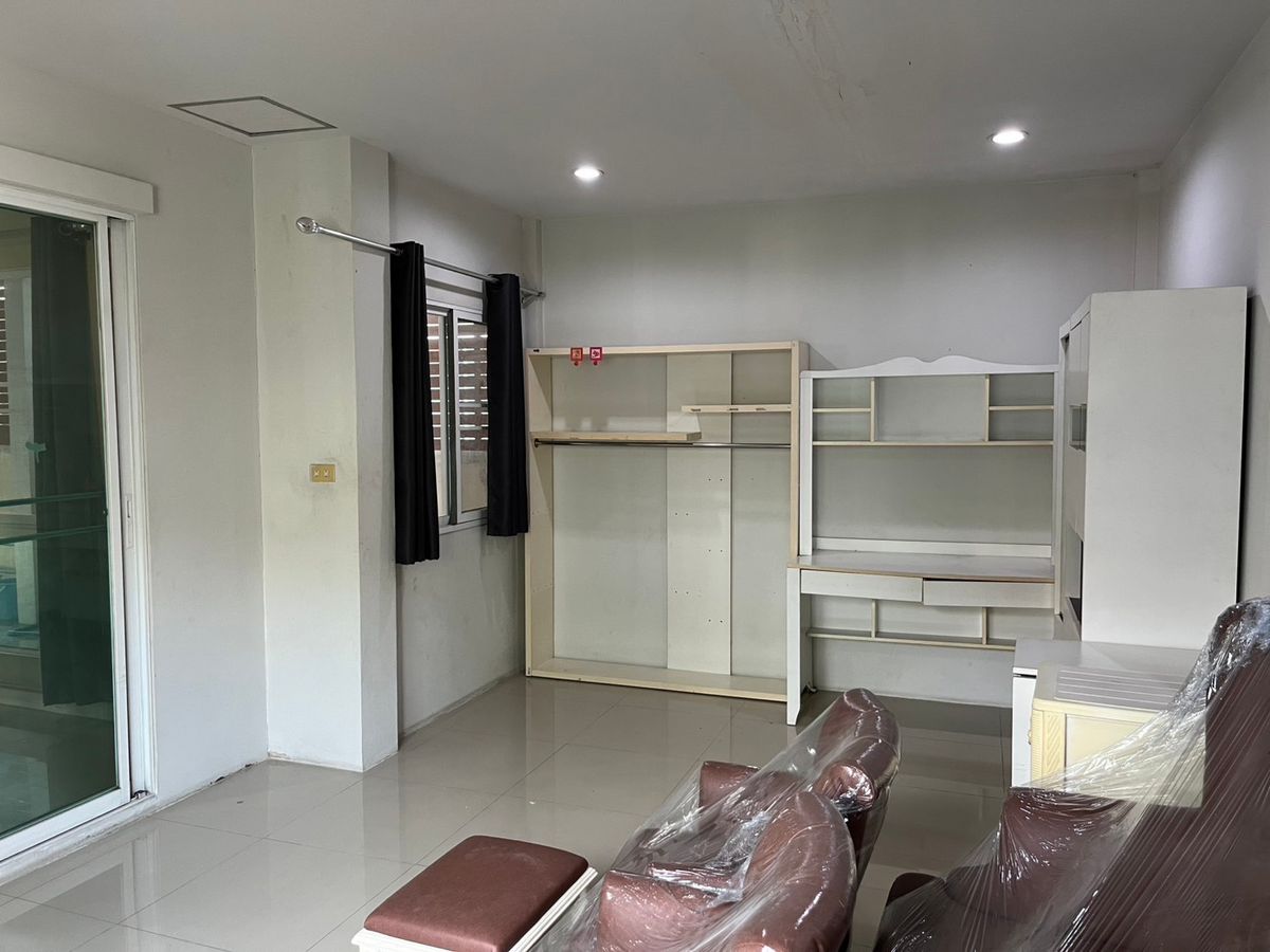 ขายบ้านมีนบุรี-ร่มเกล้า : บ้านเดี่ยวทำเลทอง เดินทางสะดวก ใกล้ MRT มีนบูรี  🔥 เพอร์เฟค พาร์ค สุวรรณภูมิ เฟส 2 / 3 ห้องนอน (ขาย), Perfect Park Suvannabhumi Phase 2 / 3 Bedrooms (FOR SALE) AA331