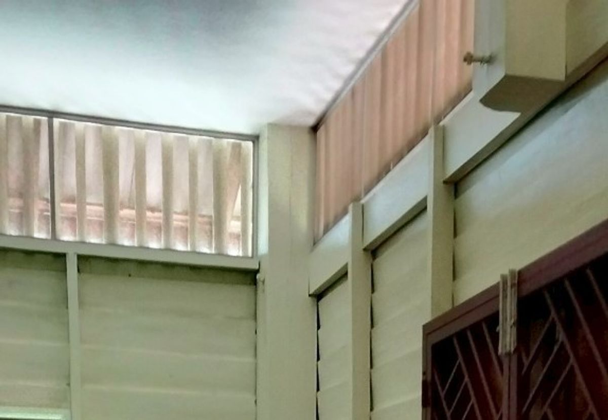 ขายบ้านจันทบุรี : ขายบ้านโบราณ กลางชุมชนหนองบัว จันทบุรี