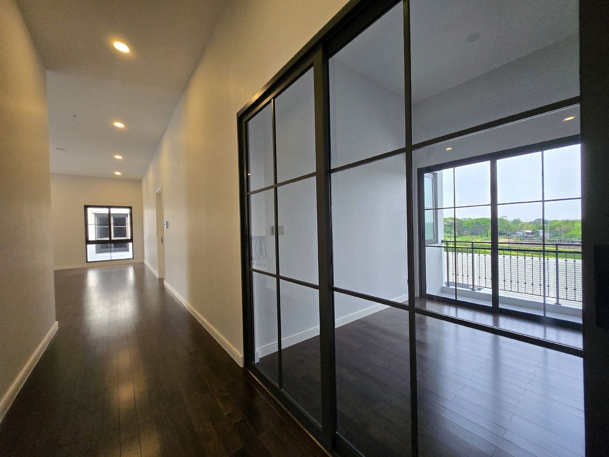 For SaleHousePattanakan, Srinakarin : 🚩The palazzo, Krungthep Kreetha 69 deleted.