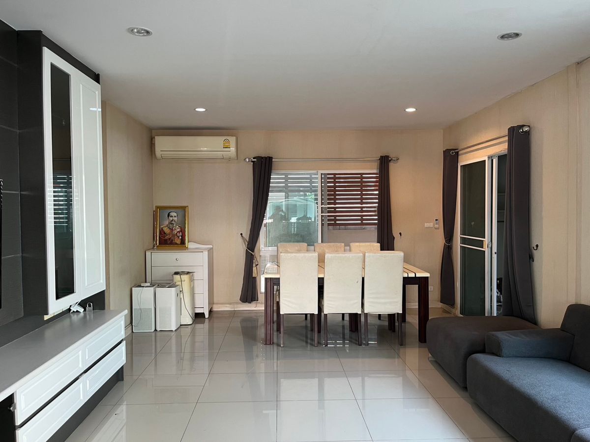 ขายบ้านมีนบุรี-ร่มเกล้า : บ้านเดี่ยวทำเลทอง เดินทางสะดวก ใกล้ MRT มีนบูรี  🔥 เพอร์เฟค พาร์ค สุวรรณภูมิ เฟส 2 / 3 ห้องนอน (ขาย), Perfect Park Suvannabhumi Phase 2 / 3 Bedrooms (FOR SALE) AA331