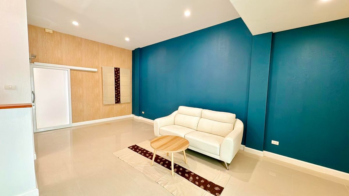 For SaleTownhomeLadkrabang, Suwannaphum Airport : The Metro Rama 9 /3 Bedrooms (Sale), The Metro Rama 9 /3 Bedrooms (SALE) FON022