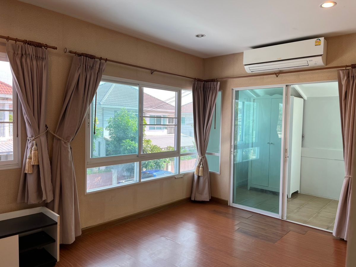 ขายบ้านมีนบุรี-ร่มเกล้า : บ้านเดี่ยวทำเลทอง เดินทางสะดวก ใกล้ MRT มีนบูรี  🔥 เพอร์เฟค พาร์ค สุวรรณภูมิ เฟส 2 / 3 ห้องนอน (ขาย), Perfect Park Suvannabhumi Phase 2 / 3 Bedrooms (FOR SALE) AA331