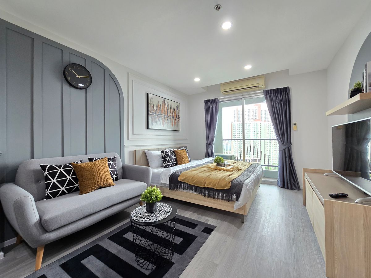For SaleCondoPattanakan, Srinakarin : SF106 For sale, Asakan Place Srinakarin, beautiful and ready to move in, no collision in front of the door, just 5 minutes walk to the BTS