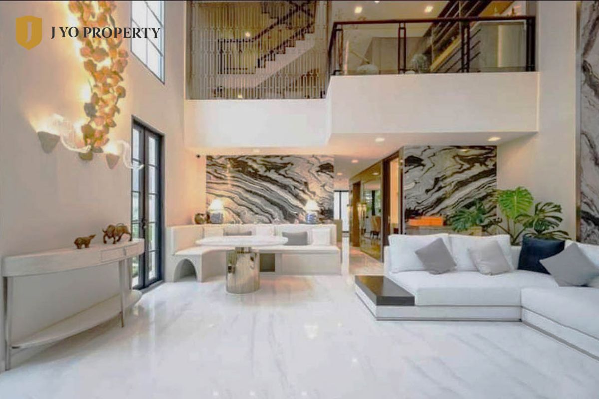 For RentHouseSukhumvit, Asoke, Thonglor : JY-HR030: Super Luxury Class, Cluster Townhome 3.5, Quarters 31, Sukhumvit 31 (Soi Sawasdee)