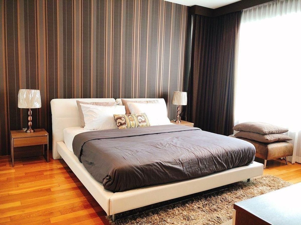 ให้เช่าคอนโดสุขุมวิท อโศก ทองหล่อ : ปล่อยเช่า1ห้องนอน คอนโด THE EMPORIO PLACE สุขุมวิท 24 ใกล้รถไฟฟ้า BTS พร้อมพงษ์
