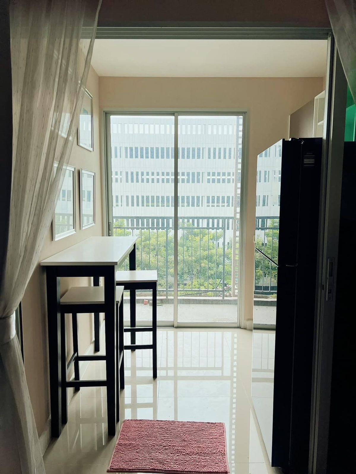 For SaleCondoKasetsart, Ratchayothin : The room is beautiful, never rented. Very good price.