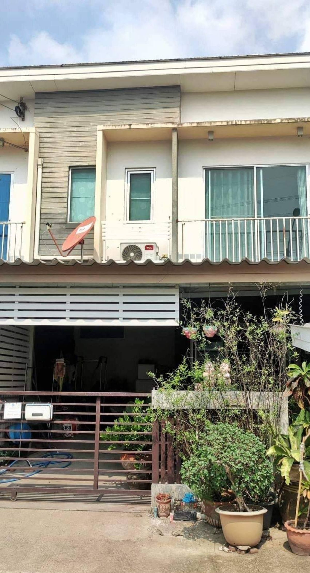 ขายทาวน์โฮมลาดกระบัง สุวรรณภูมิ :  ขายทาวเฮ้าส์  ขนาด 19 ตร.วา The Connect 2 มี 3 ห้องนอน 2 ห้องน้ำ อ่อนนุช-เฉลิมพระเกียรติ 87 🏡ใกล้.Airport Link ทับช้าง🚊 